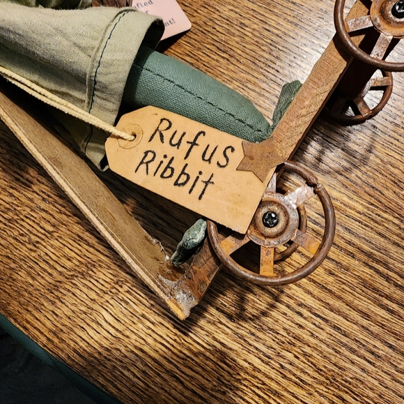 Rufus Ribbit - Picture 7 of 9